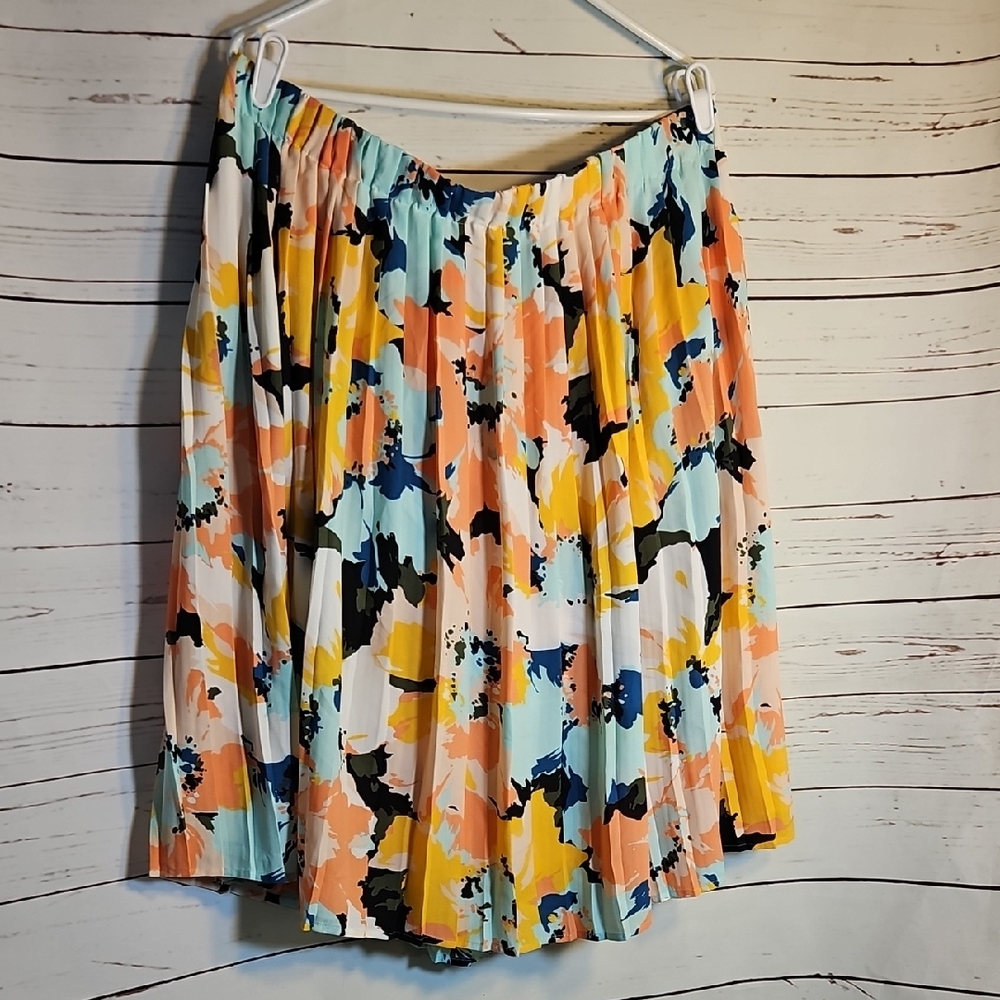 AVA & VIV Women 1X Pleated Floral Skirt Knee Length Elastic Waist